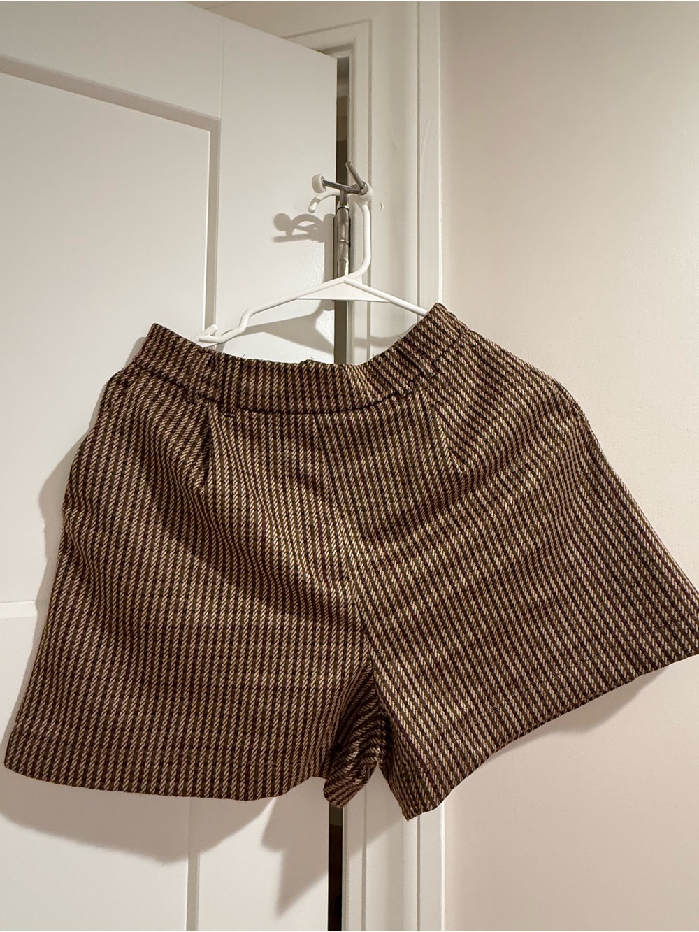 Terranova High-Waisted Plaid Shorts Size XS | Brown Tweed Look